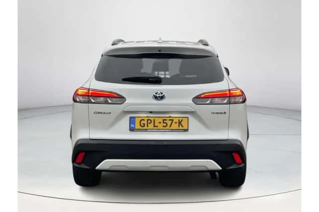 Toyota Corolla (2022) thumbnail 4