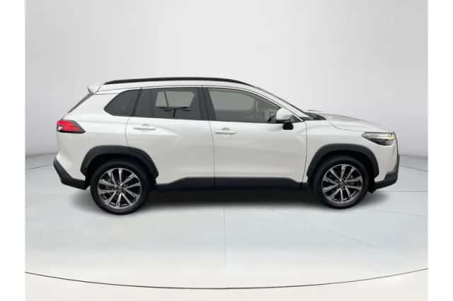 Toyota Corolla (2022) thumbnail 6