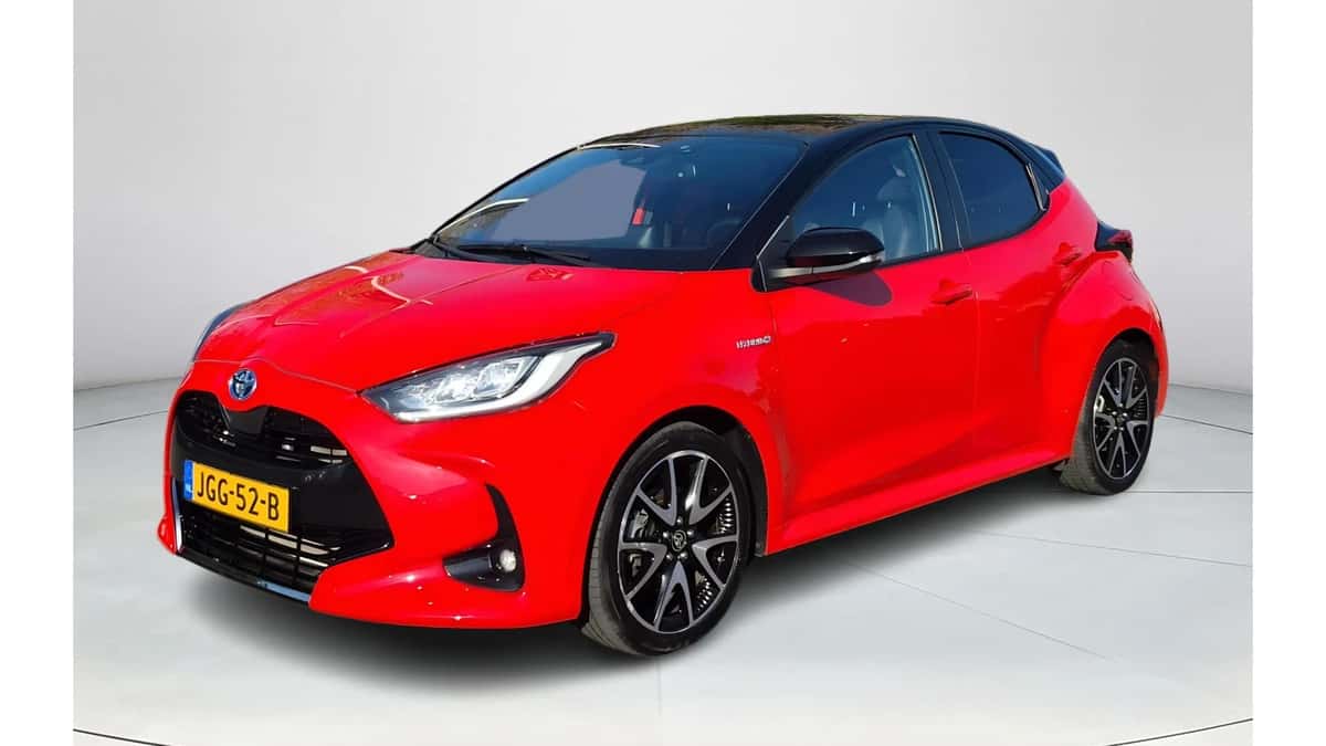 Toyota Yaris (2021) — foto 1