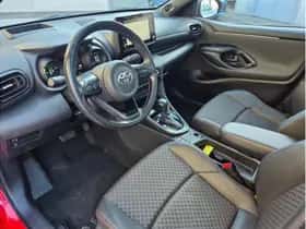 Toyota Yaris (2021) thumbnail 13