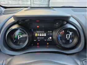 Toyota Yaris (2021) thumbnail 18