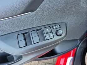 Toyota Yaris (2021) thumbnail 25