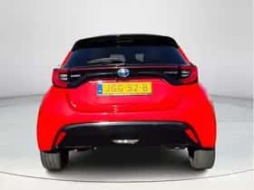 Toyota Yaris (2021) thumbnail 4