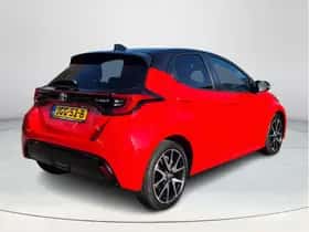 Toyota Yaris (2021) thumbnail 5