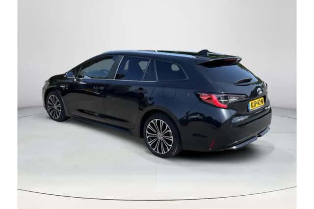 Toyota Corolla (2020) thumbnail 3