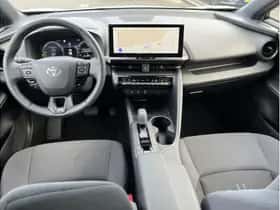 Toyota C-HR (2025) thumbnail 15