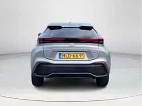 Toyota C-HR (2025) thumbnail 4