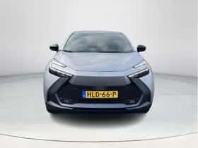 Toyota C-HR (2025) thumbnail 8