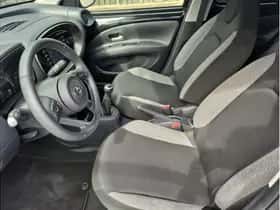 Toyota Aygo X (2022) thumbnail 14