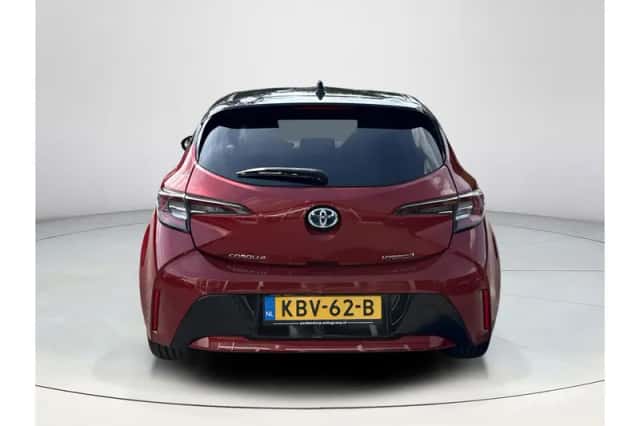 Toyota Corolla (2022) thumbnail 4