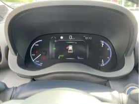 Toyota Yaris Cross (2023) thumbnail 16
