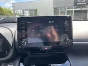 Toyota Yaris Cross (2023) thumbnail 18