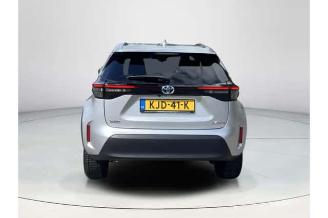 Toyota Yaris Cross (2023) thumbnail 4
