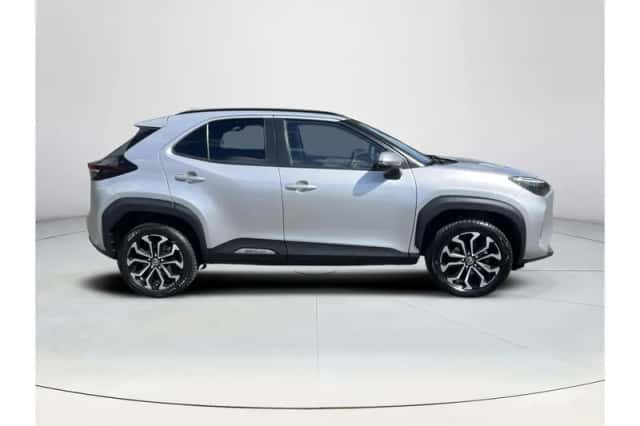 Toyota Yaris Cross (2023) thumbnail 6