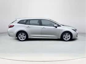 Toyota Corolla (2021) thumbnail 6