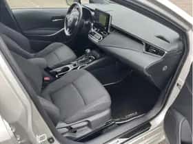 Toyota Corolla (2021) thumbnail 9