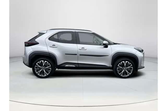 Toyota Yaris Cross (2023) thumbnail 6