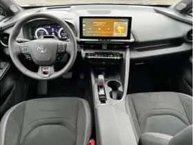 Toyota C-HR (2025) thumbnail 15