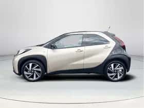 Toyota Aygo X (2025) thumbnail 2