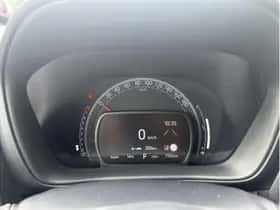 Toyota Aygo X (2025) thumbnail 17