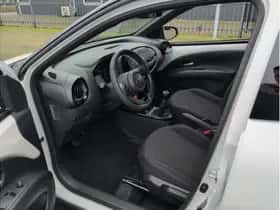 Toyota Aygo X (2025) thumbnail 10