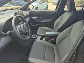 Toyota Yaris Cross (2025) thumbnail 16
