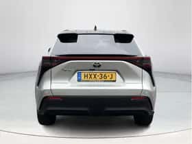 Toyota bZ4X (2025) thumbnail 4