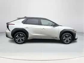 Toyota bZ4X (2025) thumbnail 6