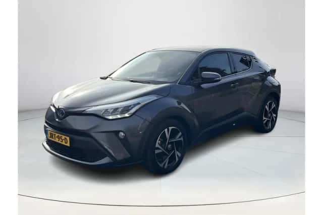 Toyota C-HR (2023) thumbnail 1