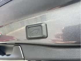 Toyota RAV4 (2023) thumbnail 11
