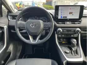 Toyota RAV4 (2023) thumbnail 17