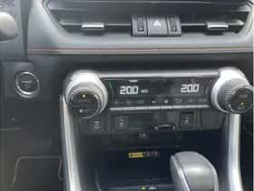 Toyota RAV4 (2023) thumbnail 21