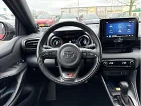 Toyota Yaris (2022) thumbnail 16