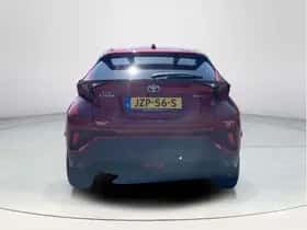 Toyota C-HR (2023) thumbnail 4