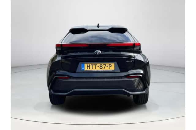 Toyota C-HR (2025) thumbnail 4