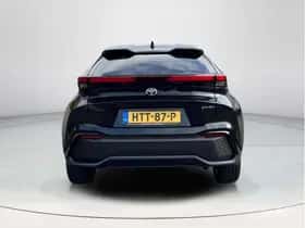 Toyota C-HR (2025) thumbnail 4
