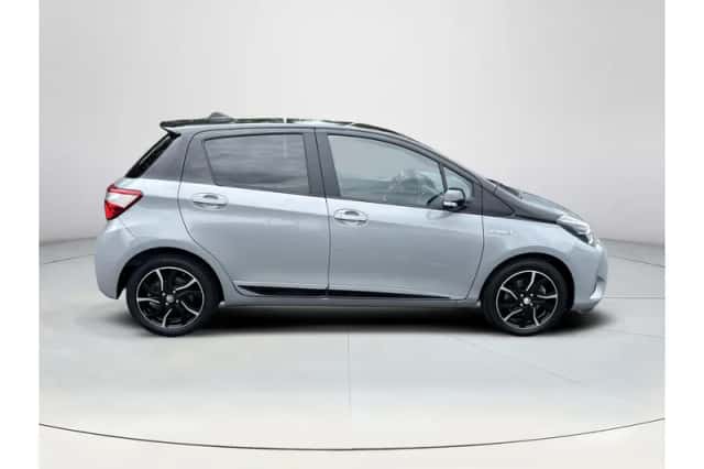 Toyota Yaris (2018) thumbnail 6