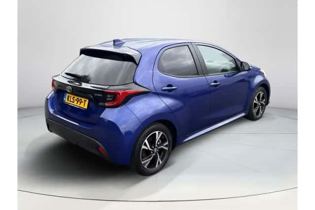 Toyota Yaris (2025) thumbnail 5