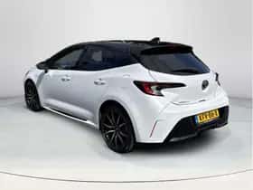 Toyota Corolla (2024) thumbnail 3