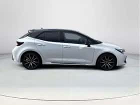 Toyota Corolla (2024) thumbnail 6