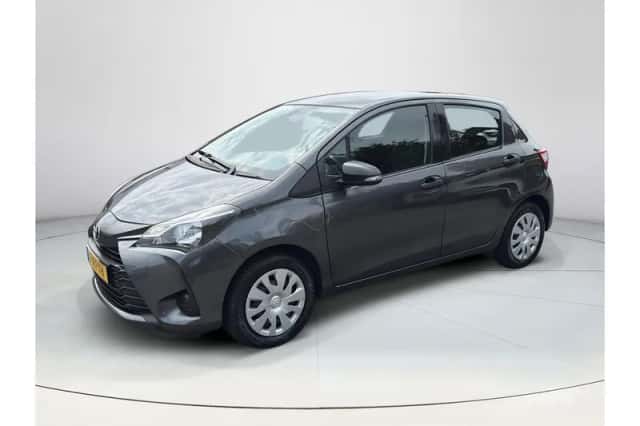 Toyota Yaris (2020) thumbnail 1