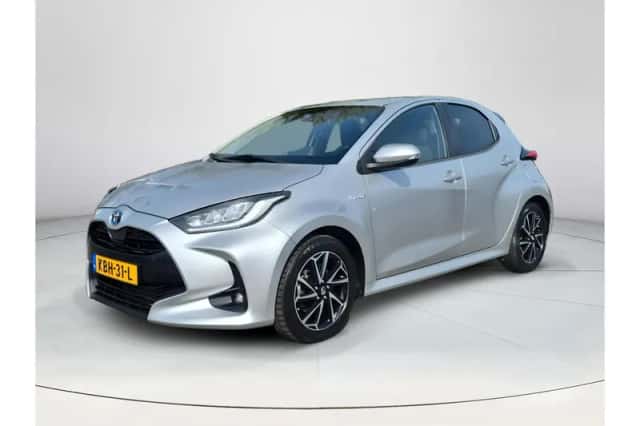 Toyota Yaris (2021) thumbnail 1