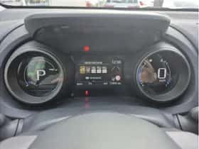 Toyota Yaris (2021) thumbnail 18