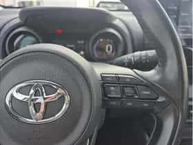 Toyota Yaris (2021) thumbnail 22