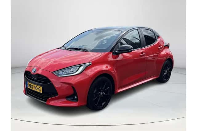 Toyota Yaris (2023) thumbnail 1