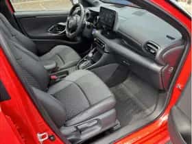 Toyota Yaris (2023) thumbnail 11