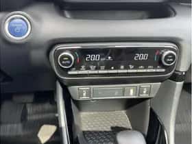Toyota Yaris (2023) thumbnail 19