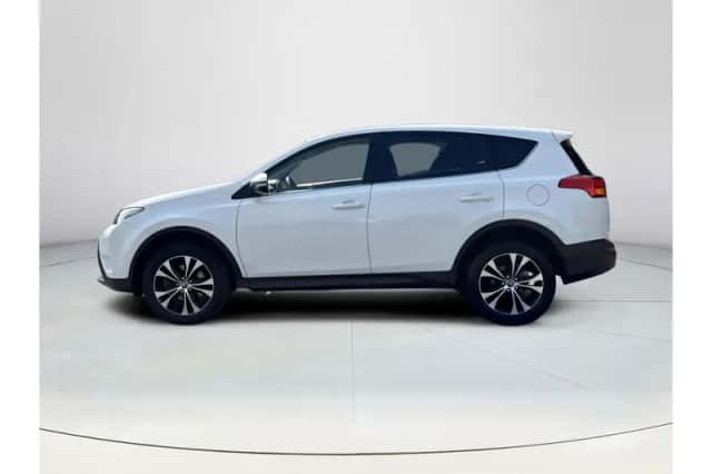 Toyota RAV4 (2014) thumbnail 2