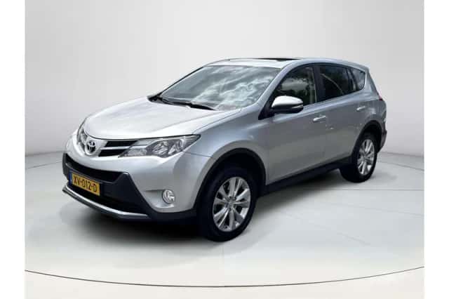 Toyota RAV4 (2013) thumbnail 1