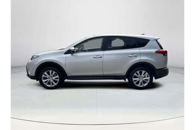 Toyota RAV4 (2013) thumbnail 2